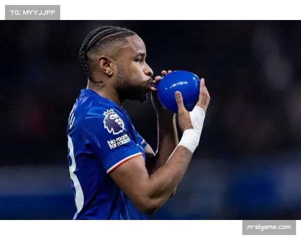 不落地传球技艺引热议，球迷评选法甲最潇洒脚法