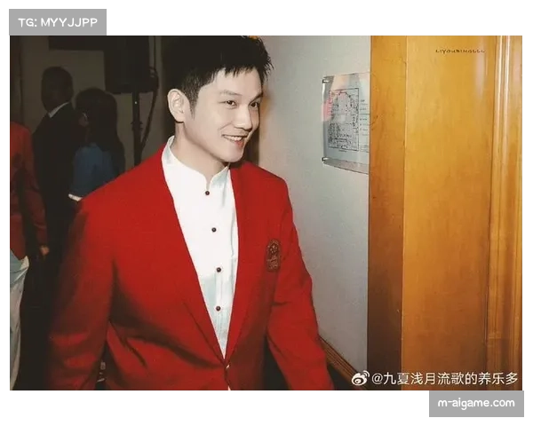 樊振东身披中国红马年战袍登场,杜塞尔多夫主场响起《恭喜发财》引发全场合唱 樊振东身披中国红马年战袍登场,杜塞尔多夫主场响起《恭喜发财》引发全场合唱